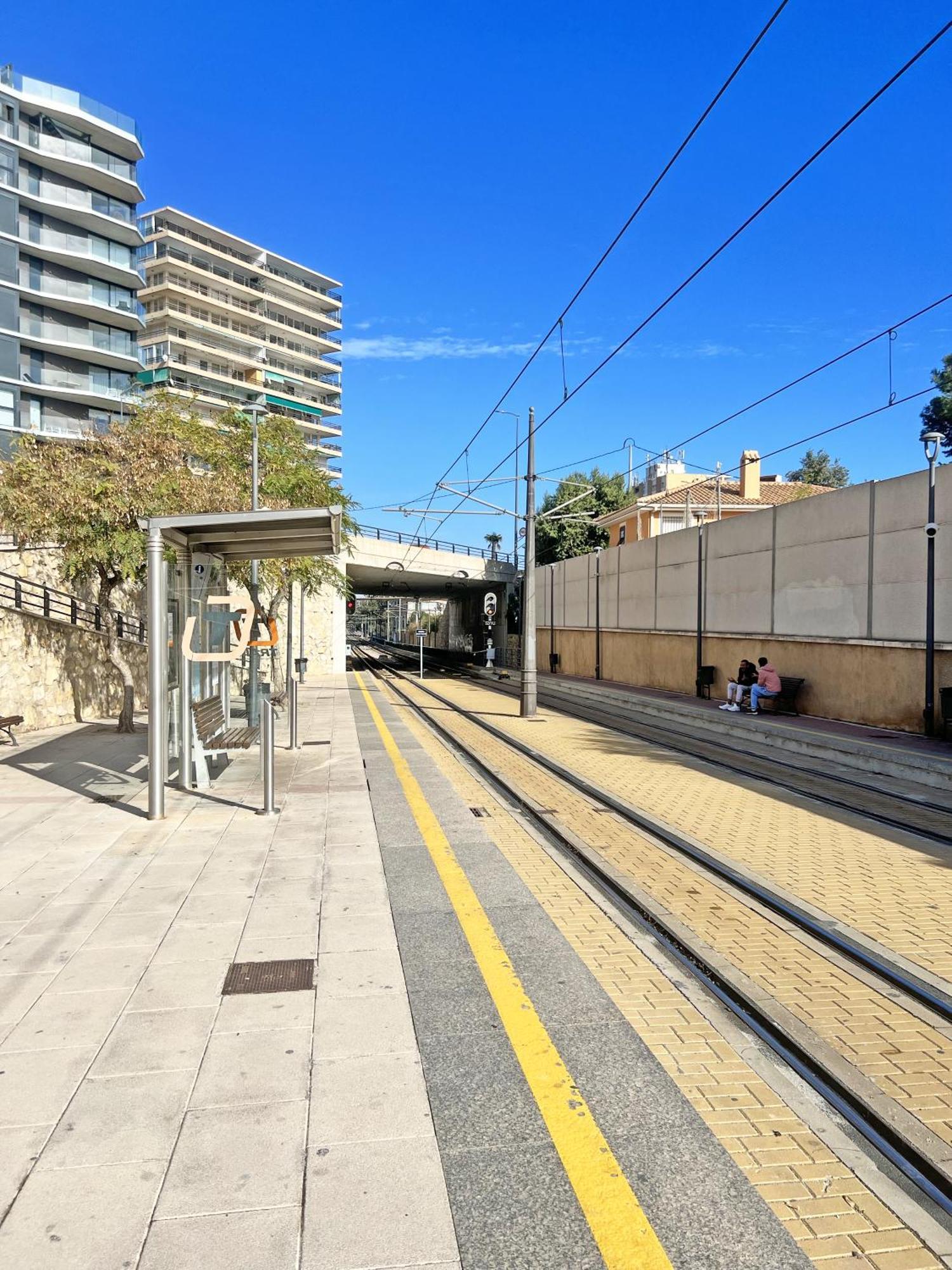 Apartamento A 100 Metros De La Playa. Parking Gratuito Privado Alicante Exterior foto