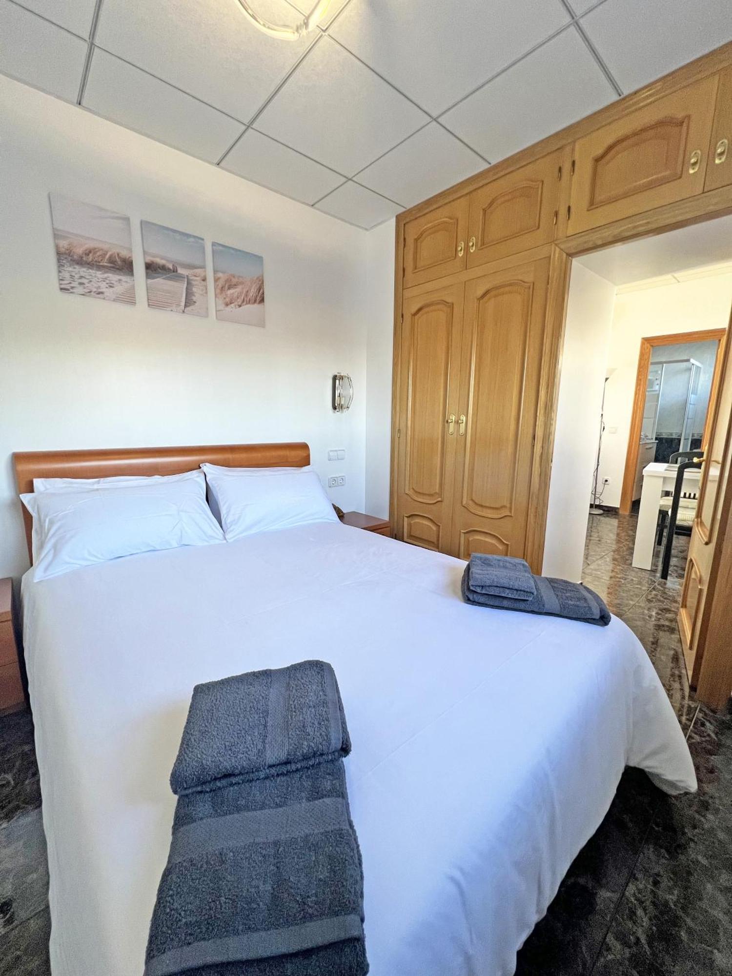 Apartamento A 100 Metros De La Playa. Parking Gratuito Privado Alicante Exterior foto