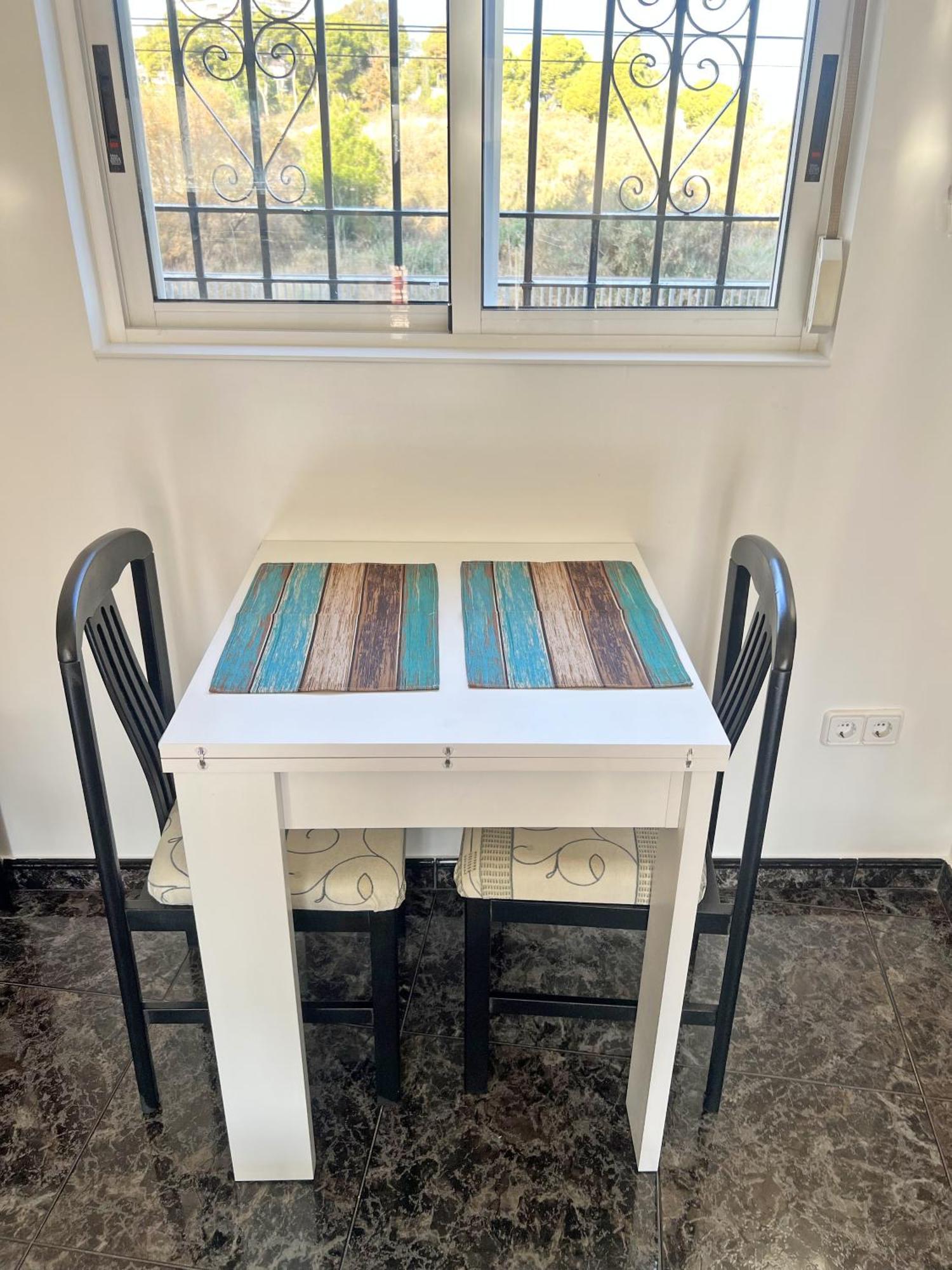 Apartamento A 100 Metros De La Playa. Parking Gratuito Privado Alicante Exterior foto