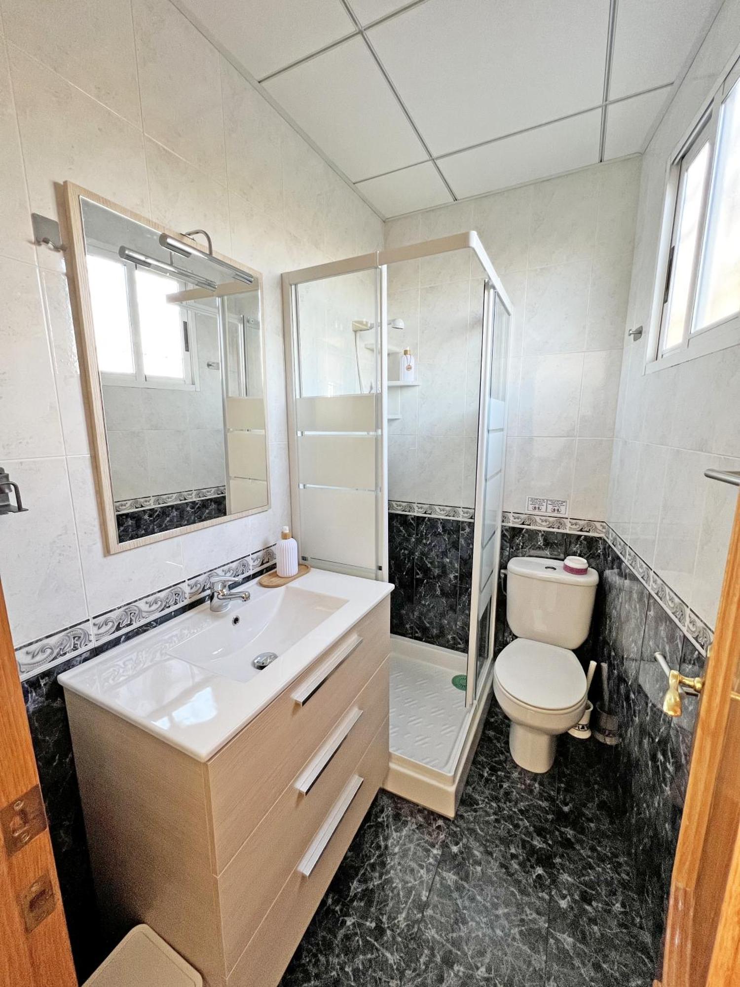 Apartamento A 100 Metros De La Playa. Parking Gratuito Privado Alicante Exterior foto